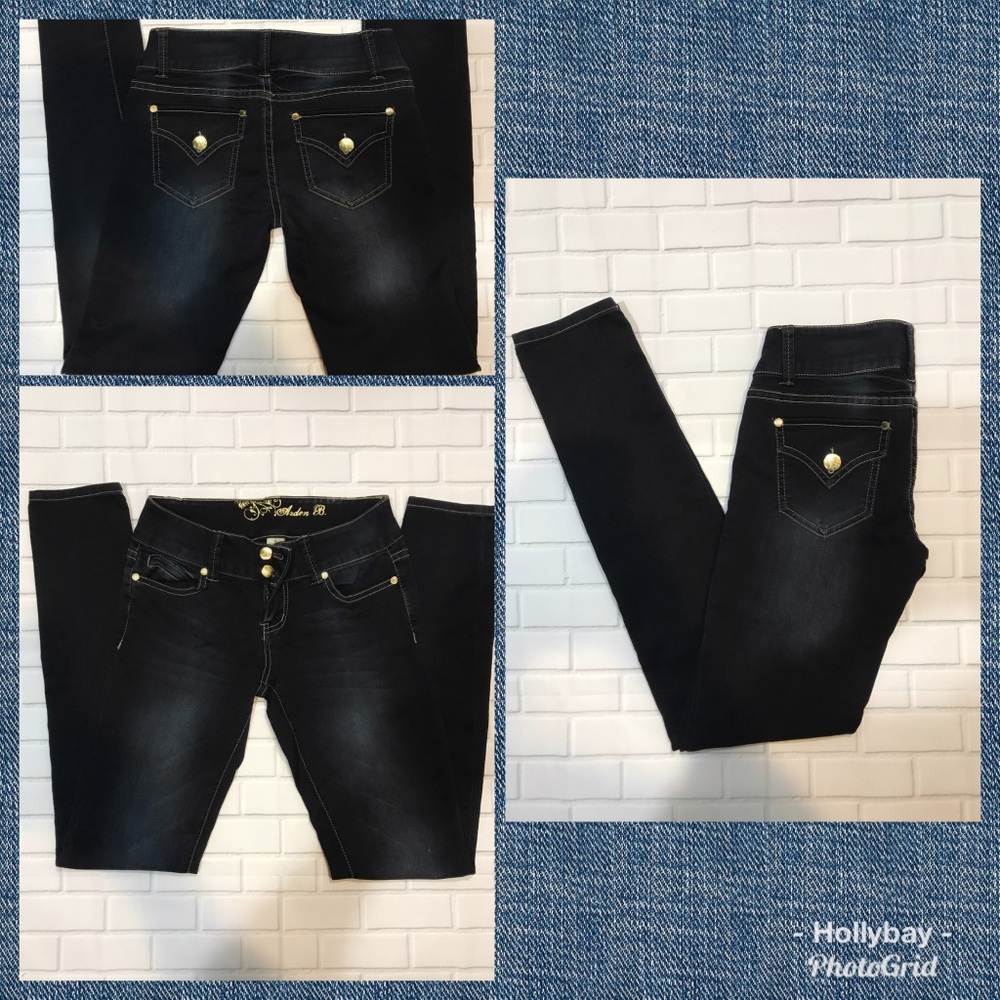 Arden B Dark Wash Skinny Jean Size 4 PRICE DROP